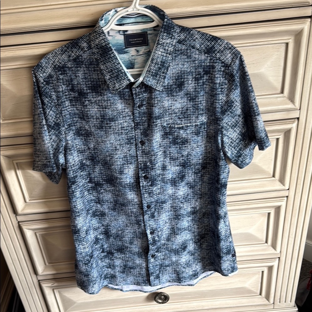7 Diamonds Mens Blue Colors Short Sleeve Shirt - 4 way stretch.
